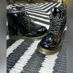 Black Patent Leather Toddlers Dr. Martens Size 10